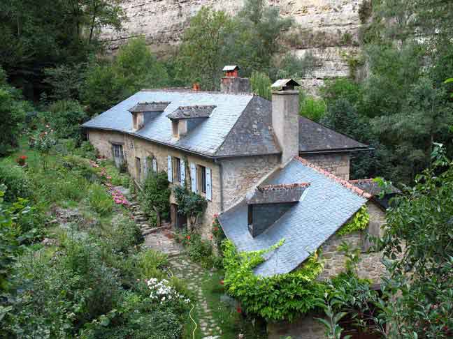 Fantastisch mooi maison en Piere in de Gorge van Bozouls